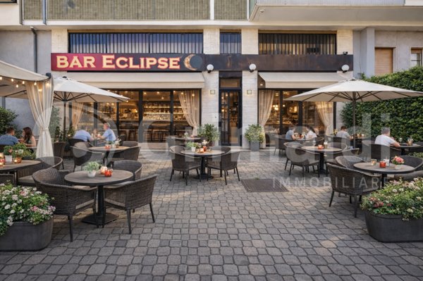 negozio in vendita a Cinisello Balsamo