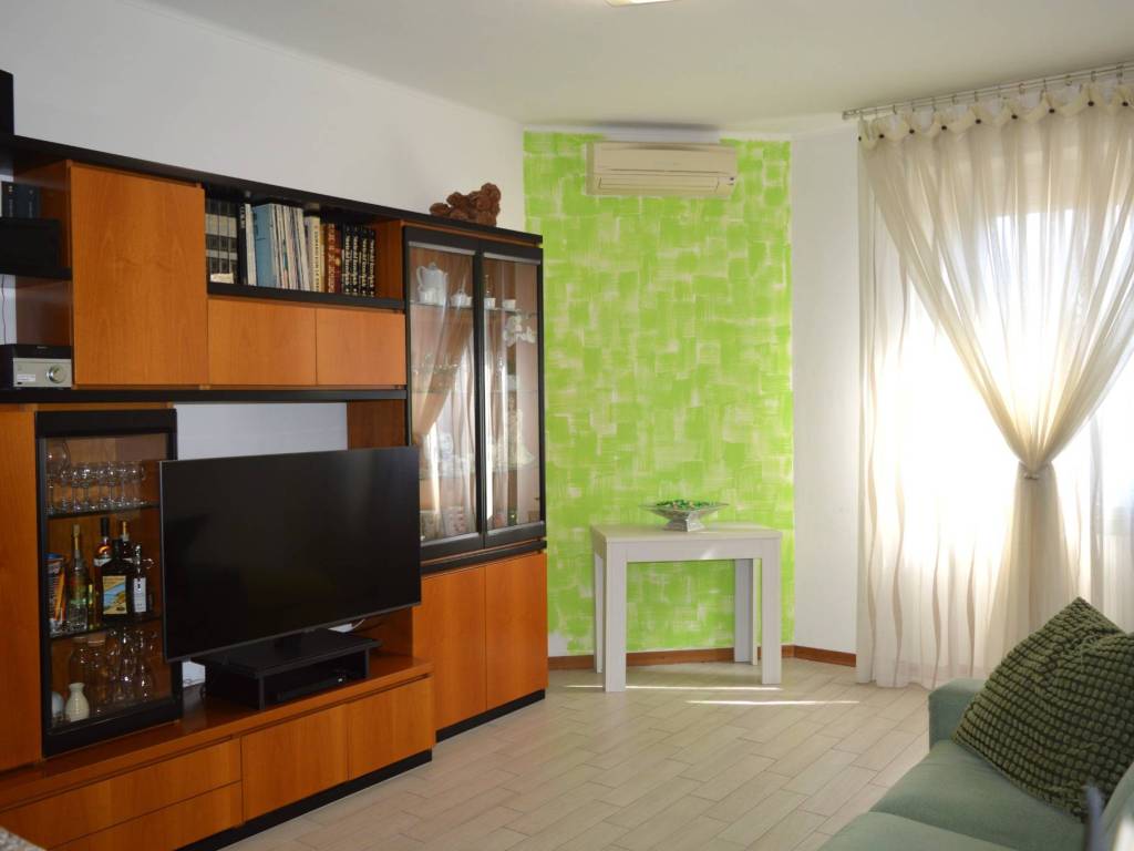 appartamento in vendita a Cinisello Balsamo in zona Robecco