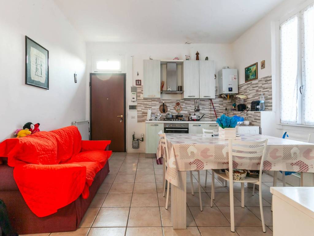 appartamento in vendita a Cinisello Balsamo in zona Robecco