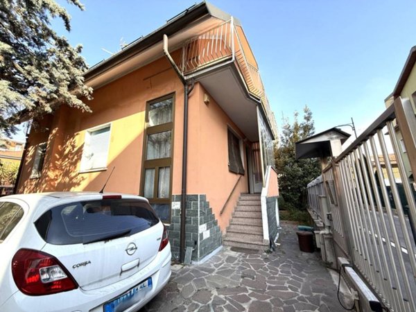 casa indipendente in vendita a Cinisello Balsamo