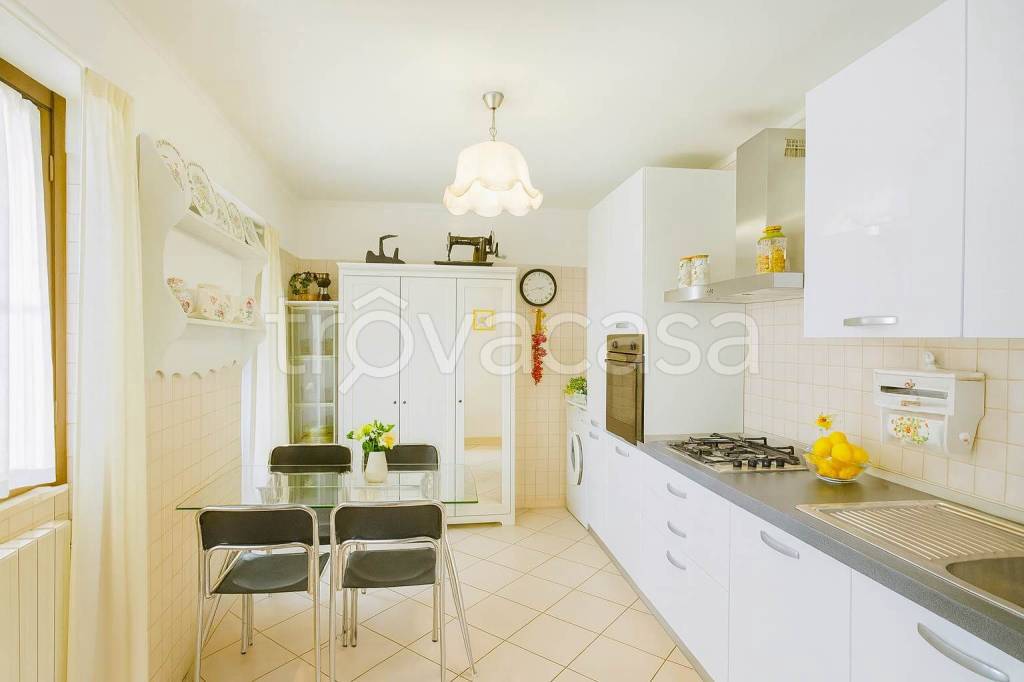 appartamento in vendita a Cinisello Balsamo