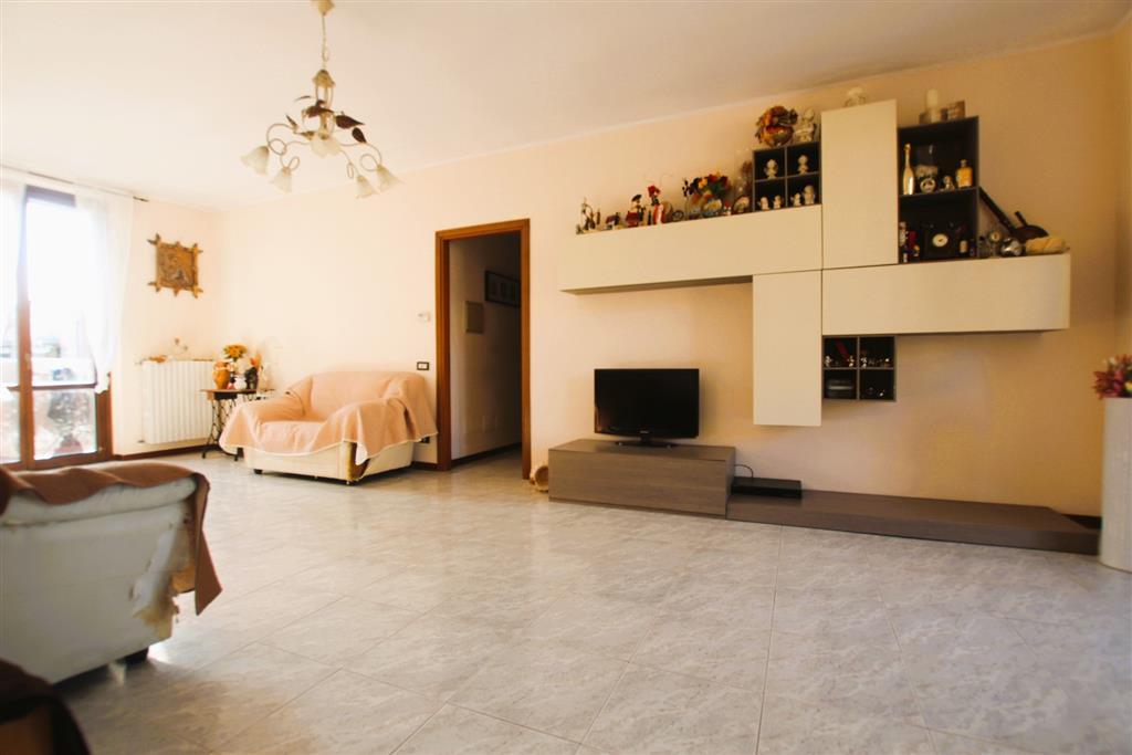 appartamento in vendita a Cinisello Balsamo in zona Sant'Eusebio