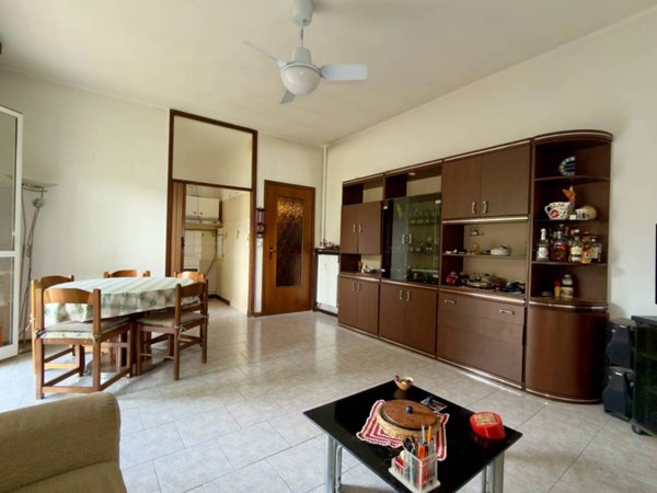 appartamento in vendita a Cinisello Balsamo in zona Campo dei Fiori