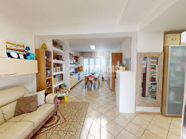 appartamento in vendita a Cinisello Balsamo in zona Robecco