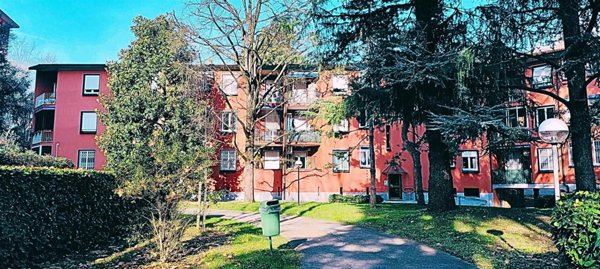 appartamento in vendita a Cinisello Balsamo in zona Campo dei Fiori