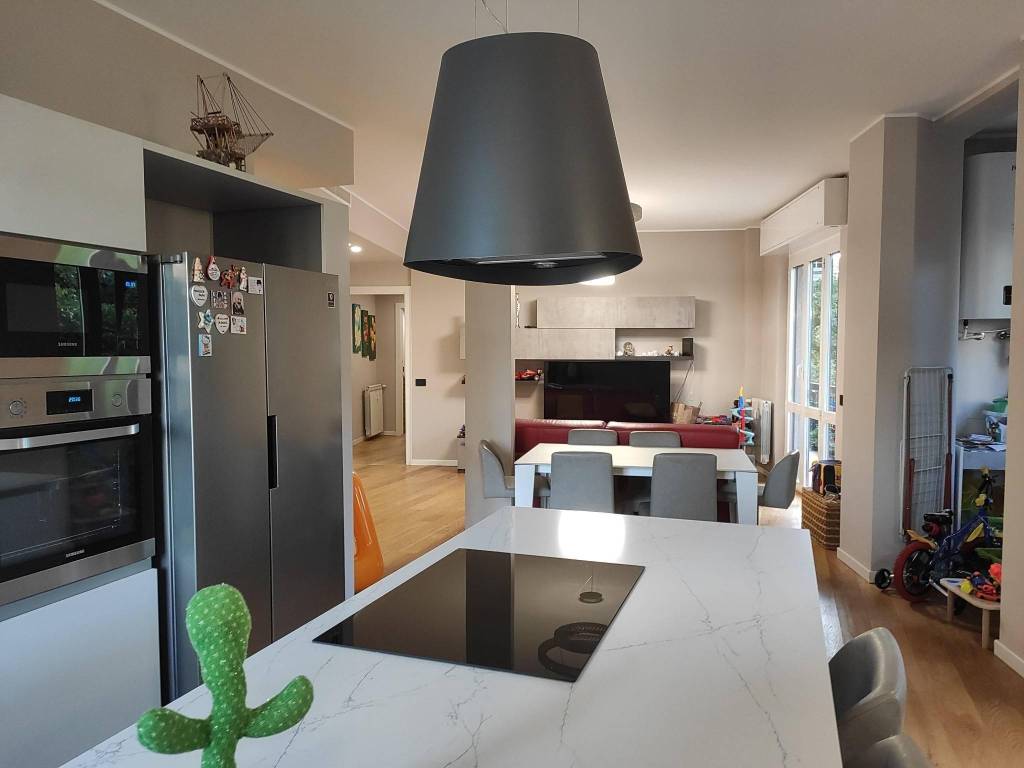 appartamento in vendita a Cinisello Balsamo in zona Robecco