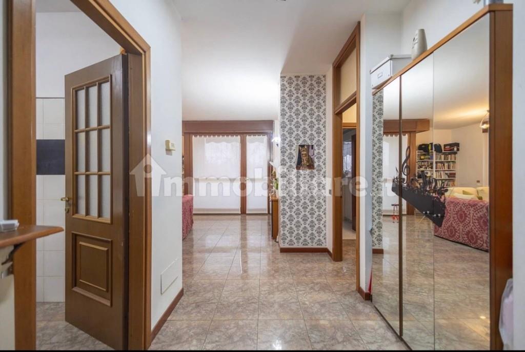 appartamento in vendita a Cinisello Balsamo