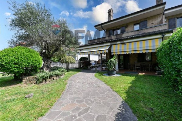 casa indipendente in vendita a Cinisello Balsamo
