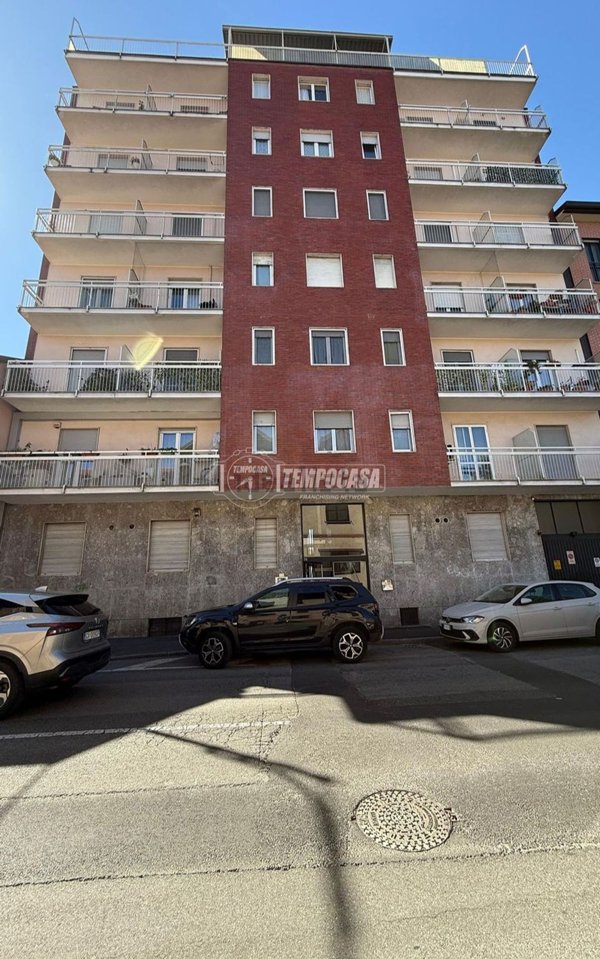 appartamento in vendita a Cinisello Balsamo in zona Robecco