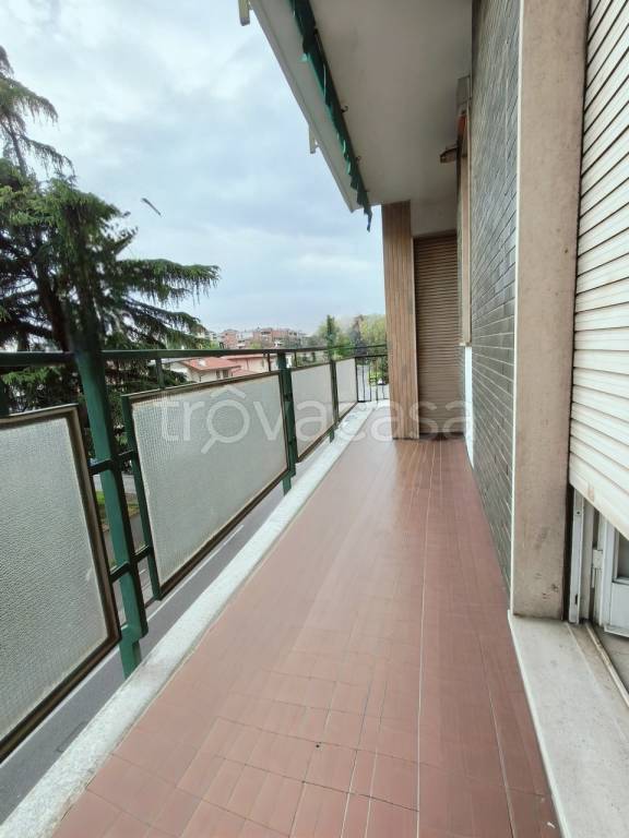 appartamento in vendita a Cinisello Balsamo in zona Robecco