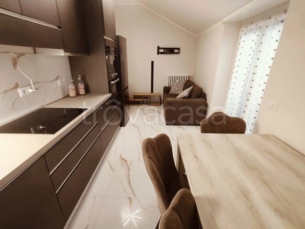 appartamento in vendita a Cinisello Balsamo in zona Robecco