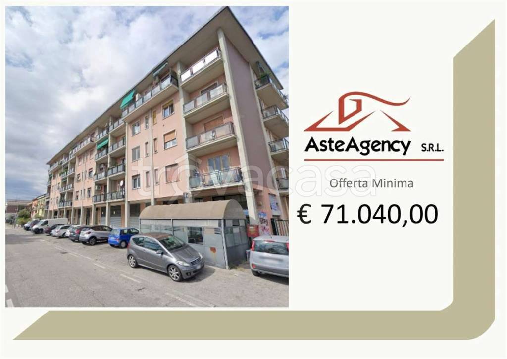 appartamento in vendita a Cinisello Balsamo in zona Robecco