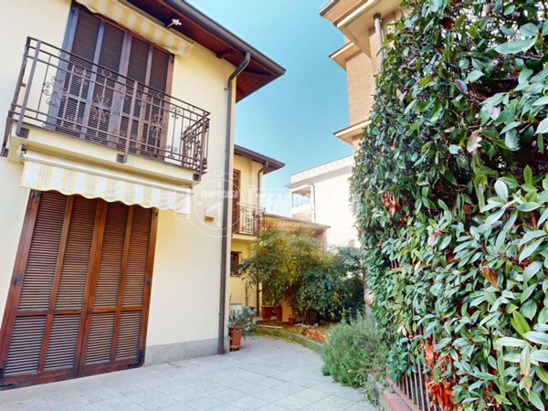 casa indipendente in vendita a Cinisello Balsamo