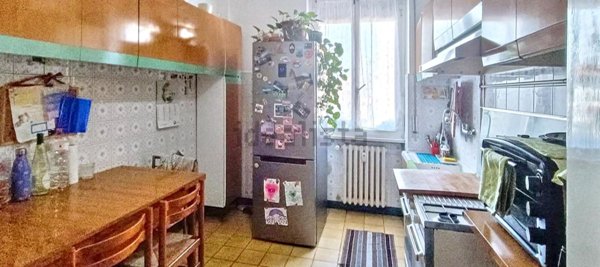 appartamento in vendita a Cinisello Balsamo in zona Crocetta