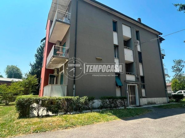 appartamento in vendita a Cinisello Balsamo in zona Campo dei Fiori