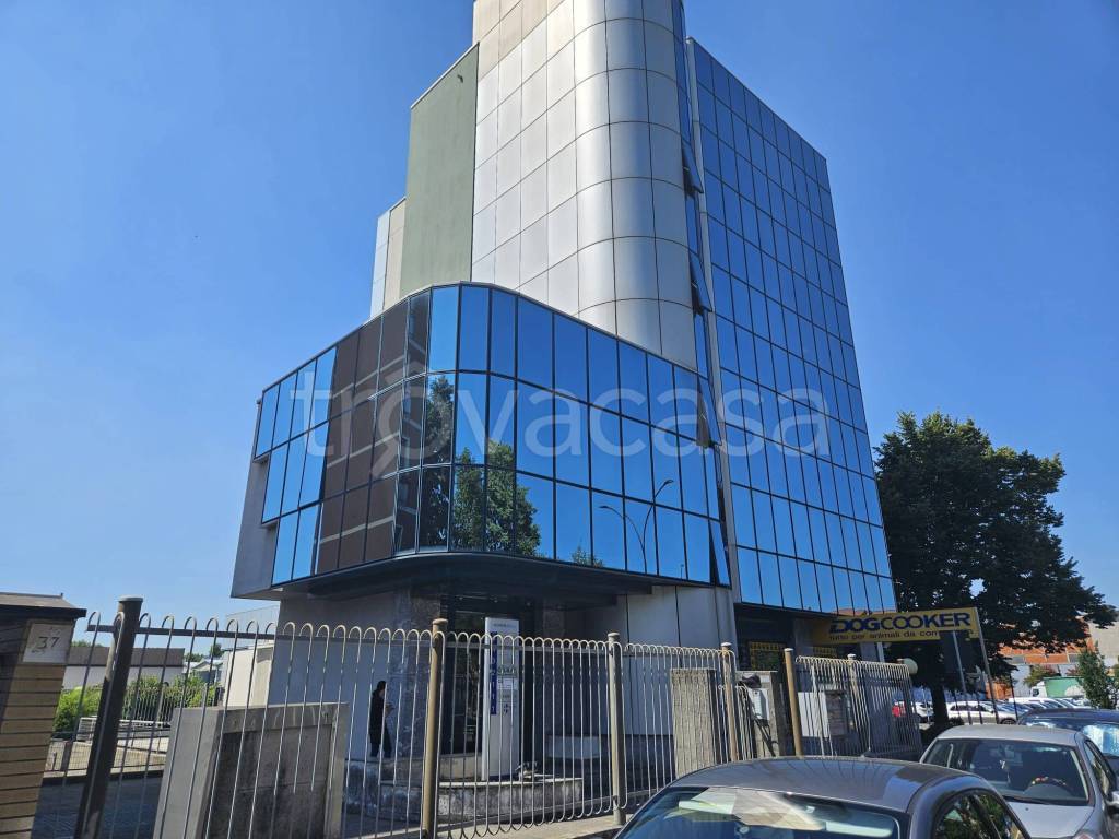 ufficio in vendita a Cinisello Balsamo