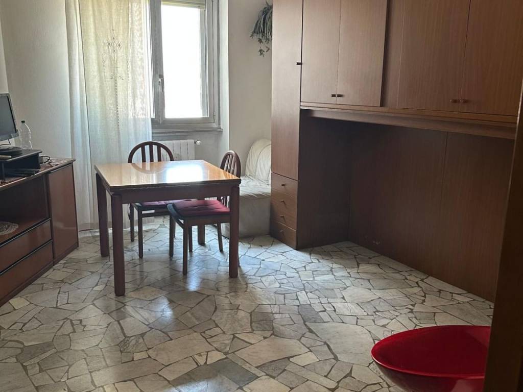 appartamento in vendita a Cinisello Balsamo in zona Robecco
