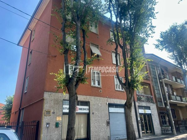 appartamento in vendita a Cinisello Balsamo in zona Campo dei Fiori