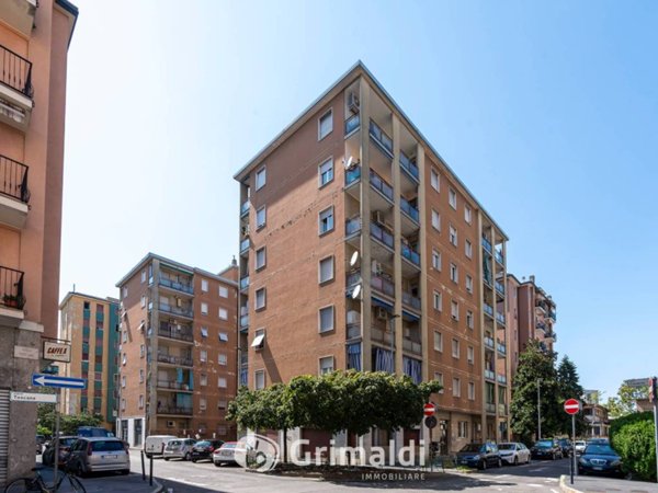 appartamento in vendita a Cinisello Balsamo in zona Robecco