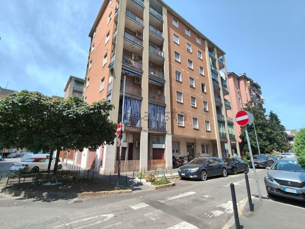 appartamento in vendita a Cinisello Balsamo in zona Crocetta