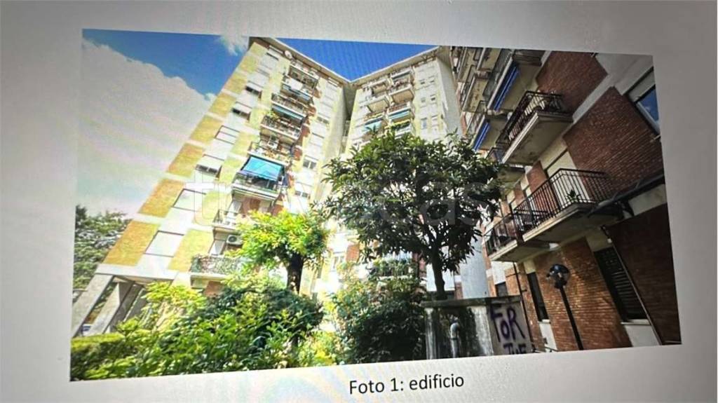 appartamento in vendita a Cinisello Balsamo in zona Crocetta