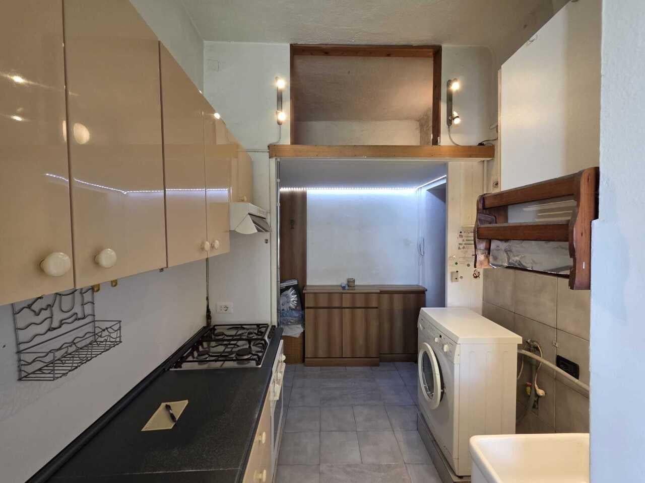 appartamento in vendita a Cinisello Balsamo in zona Villa Rachele