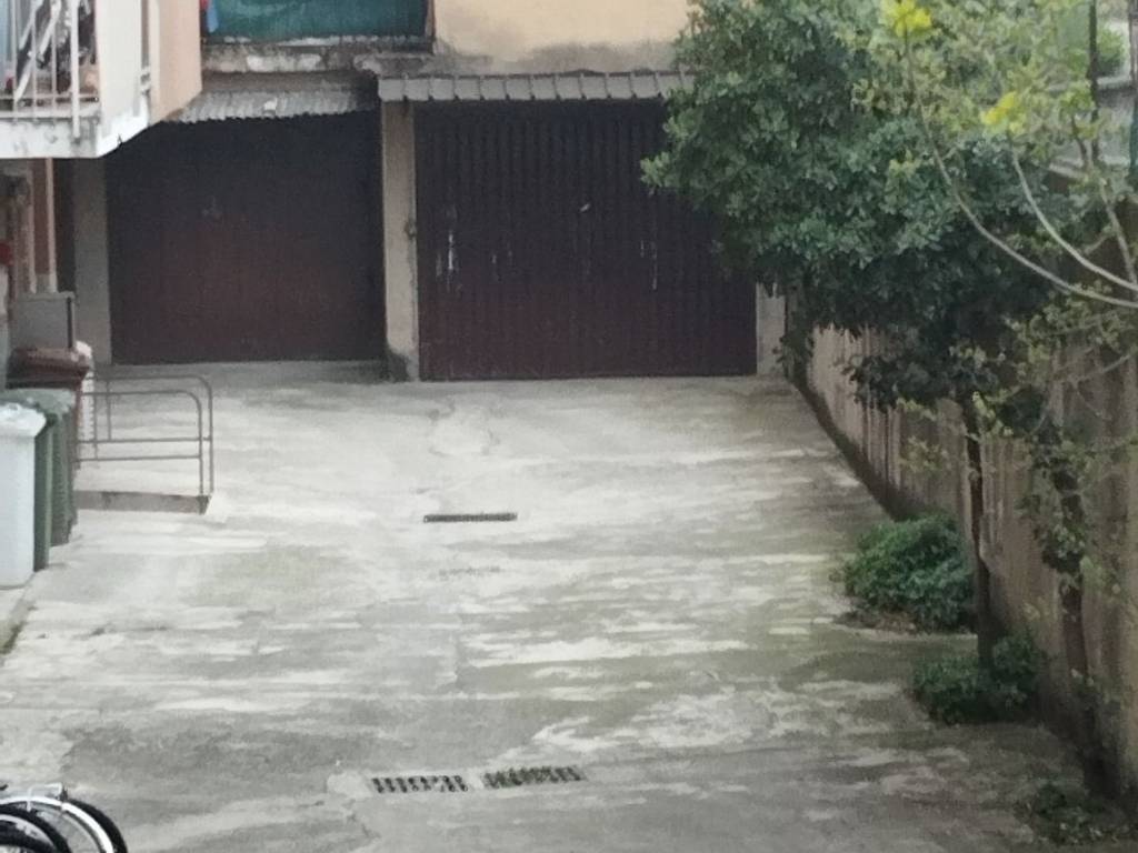 box auto in vendita a Cinisello Balsamo in zona Robecco