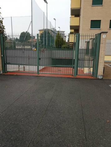 box auto in vendita a Cinisello Balsamo
