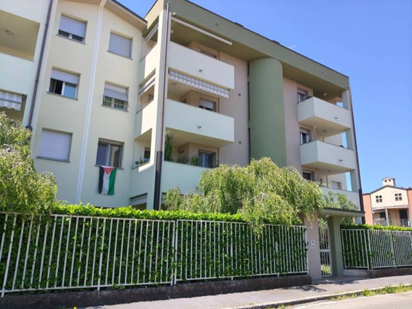 appartamento in vendita a Cinisello Balsamo in zona Sant'Eusebio