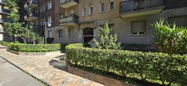 appartamento in vendita a Cinisello Balsamo in zona Crocetta
