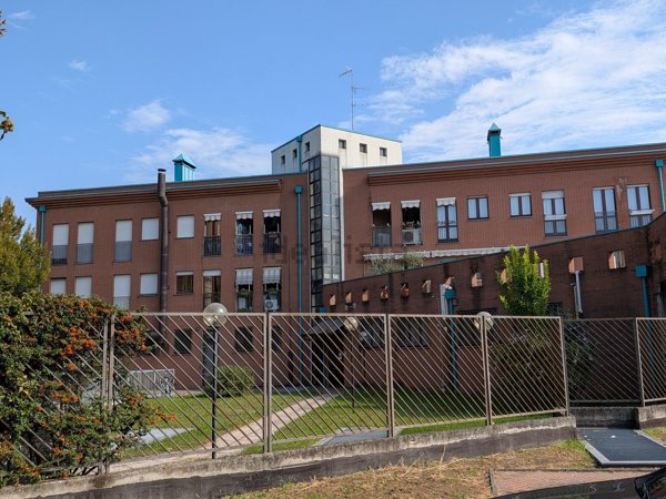 appartamento in vendita a Cinisello Balsamo in zona Sant'Eusebio