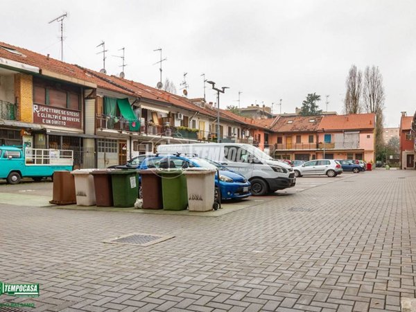 appartamento in vendita a Cinisello Balsamo in zona Sant'Eusebio