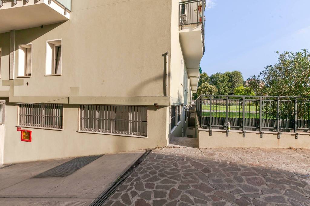 appartamento in vendita a Cinisello Balsamo in zona Robecco