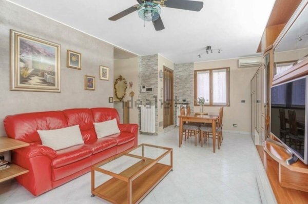 casa indipendente in vendita a Cinisello Balsamo