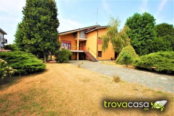 casa indipendente in vendita a Cisliano