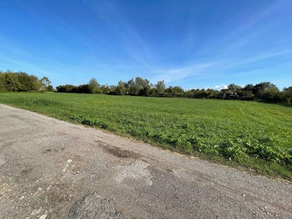 terreno agricolo in vendita a Cisliano