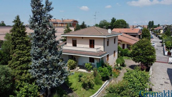 casa indipendente in vendita a Cisliano