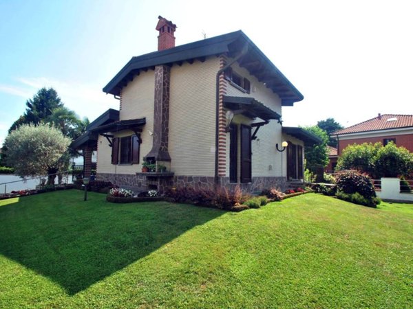 casa indipendente in vendita a Cisliano