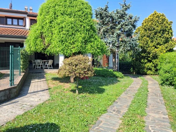 casa indipendente in vendita a Cisliano