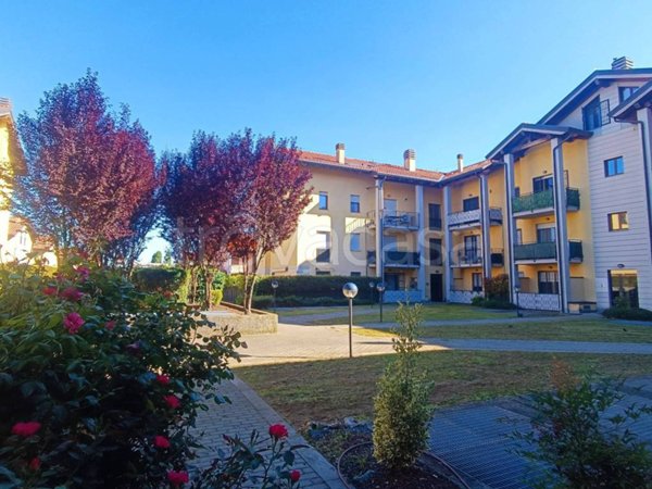 appartamento in vendita a Cisliano in zona Cascina Scanna