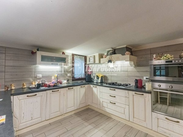 casa indipendente in vendita a Cisliano