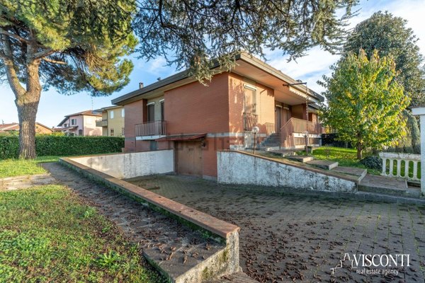 casa indipendente in vendita a Cisliano