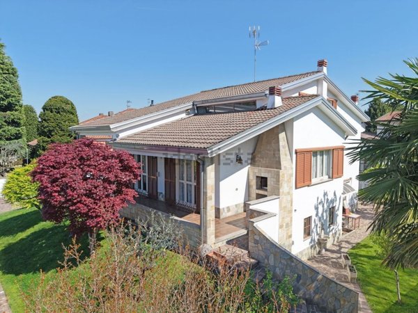 casa indipendente in vendita a Cisliano