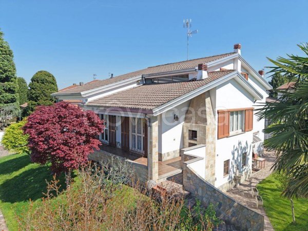 casa indipendente in vendita a Cisliano