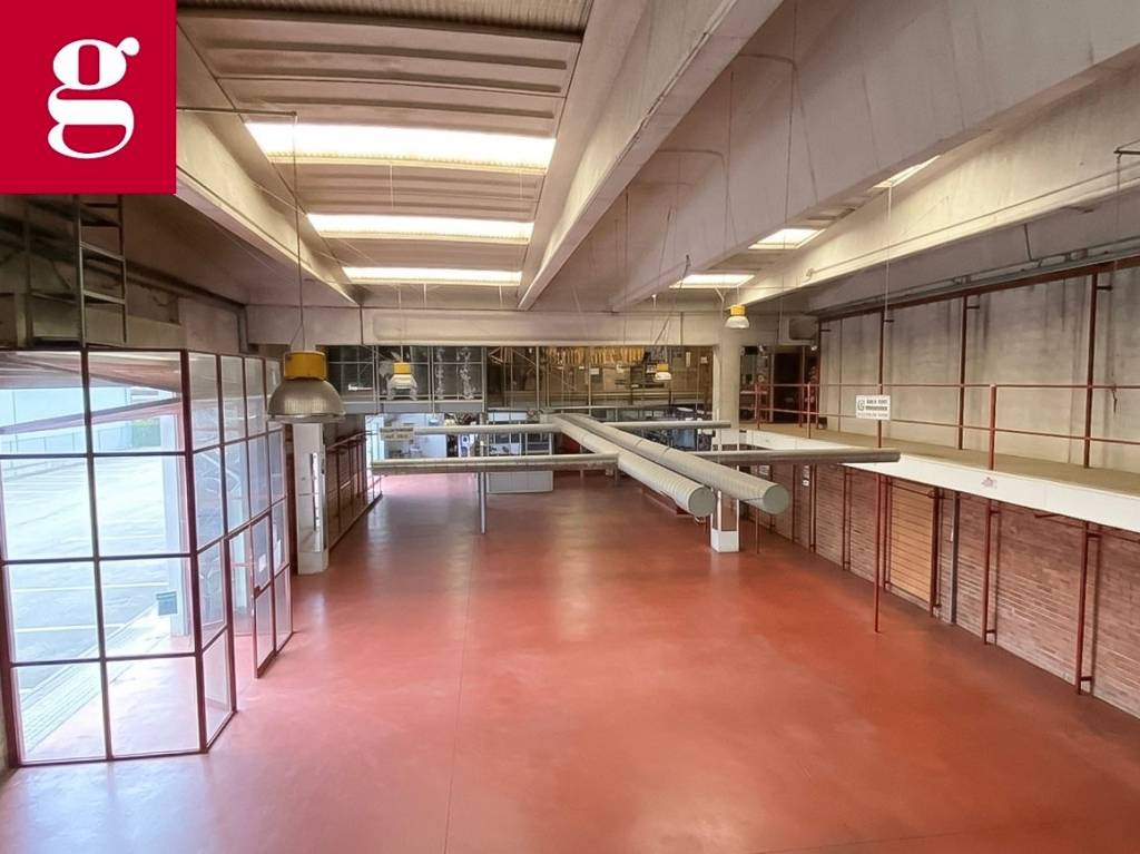 negozio in vendita a Cisliano in zona Cascina Scanna