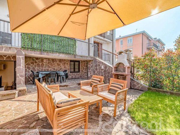 casa indipendente in vendita a Cisliano in zona Cascina Scanna
