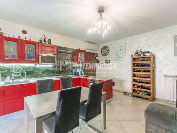 appartamento in vendita a Cisliano in zona Cascina Scanna
