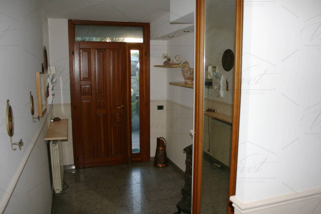 casa indipendente in vendita a Cologno Monzese