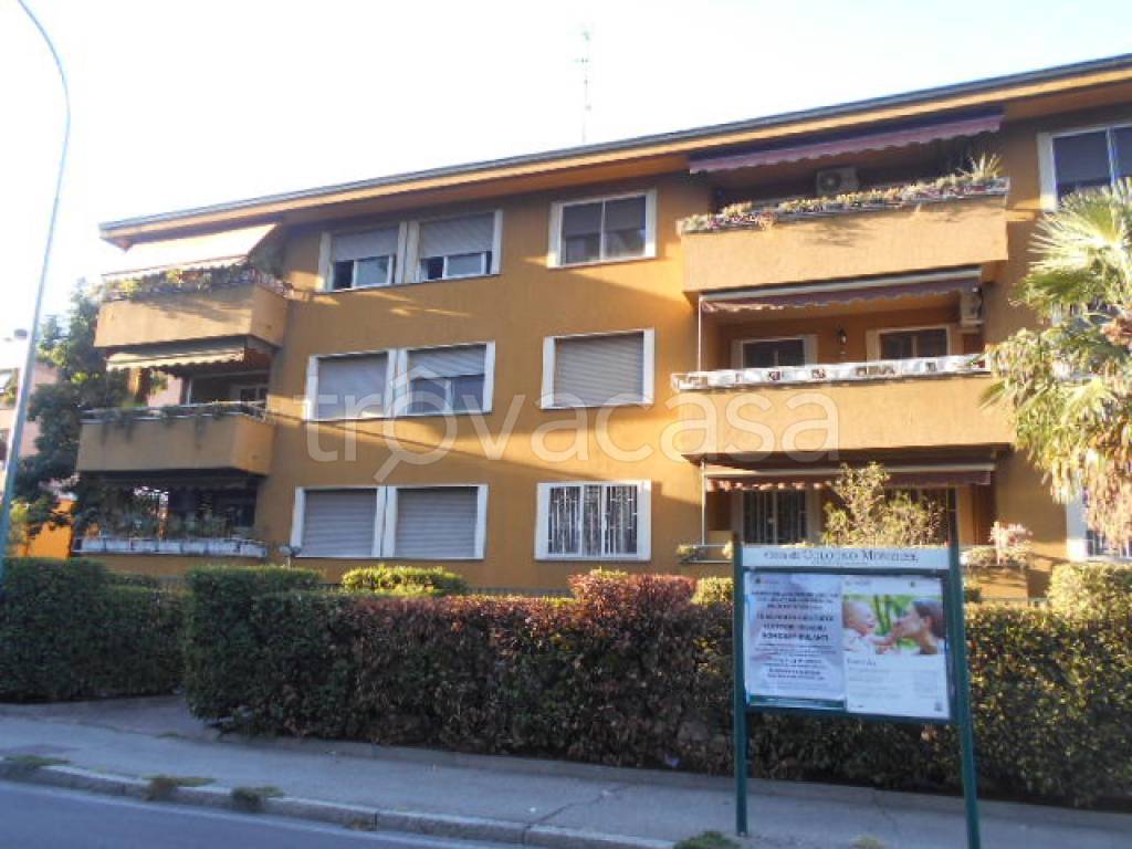 ufficio in vendita a Cologno Monzese