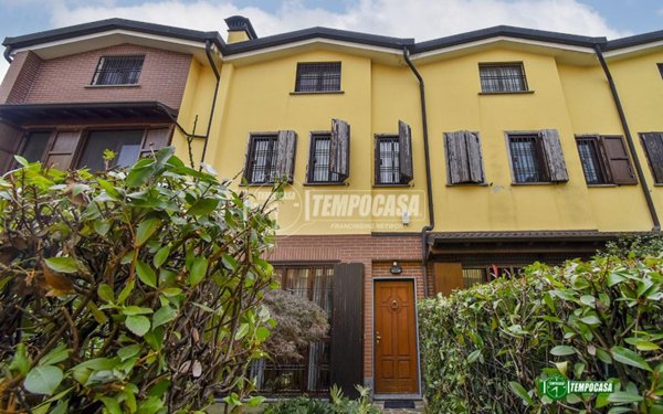 casa indipendente in vendita a Cologno Monzese